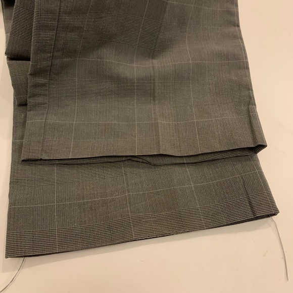 Hotel Checked Casual Dress Pants - Picture 9 of 10